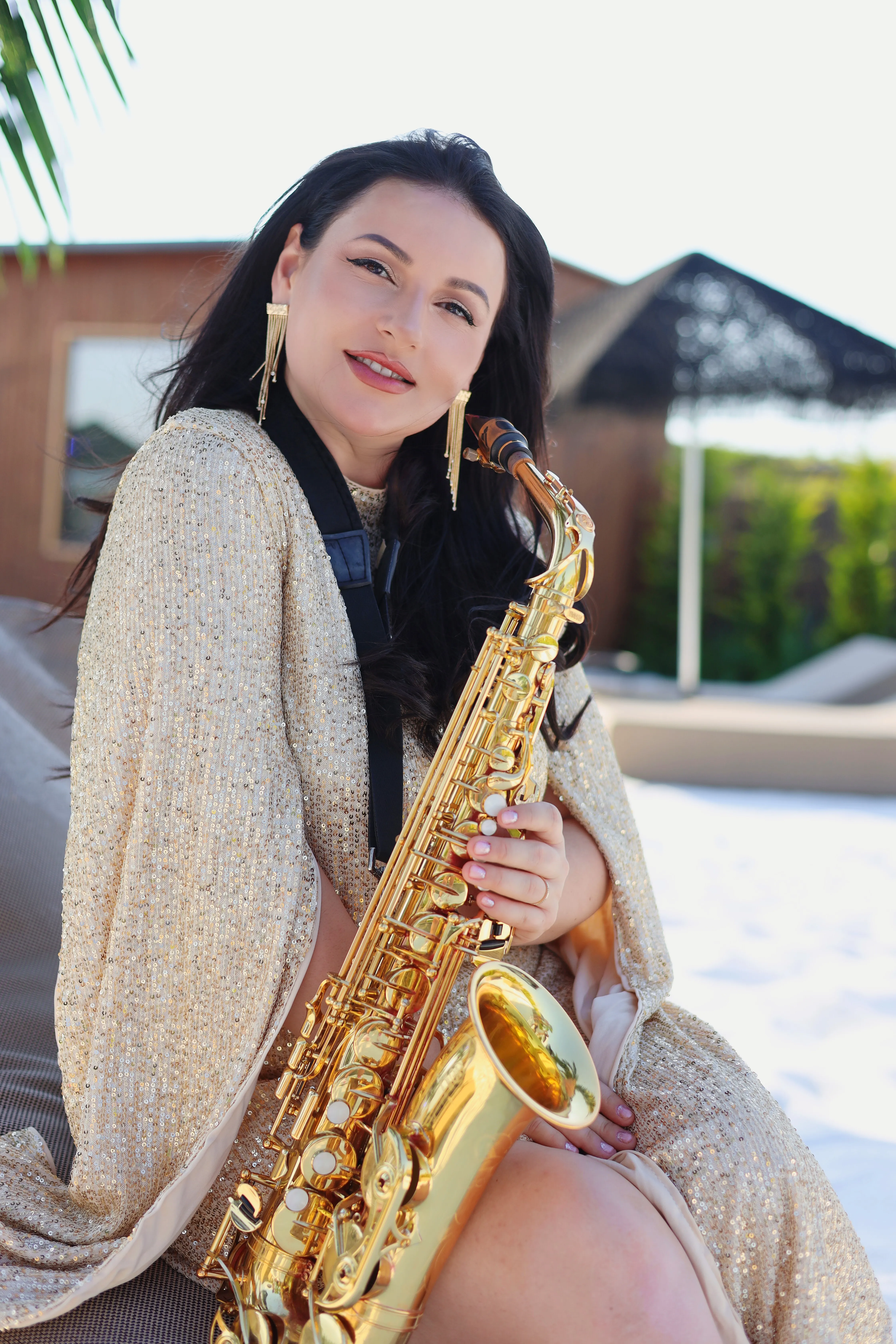 Снимка на жена със саксофон KristinSAX